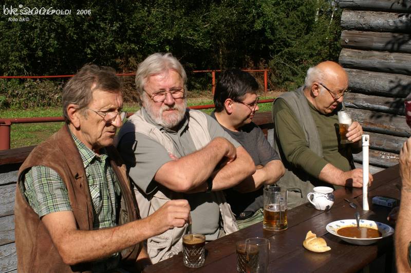 PICT0008.JPG